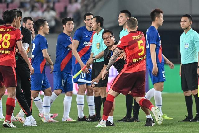 芒特本赛季数据挂零 新帅阿莫林能激活他吗？